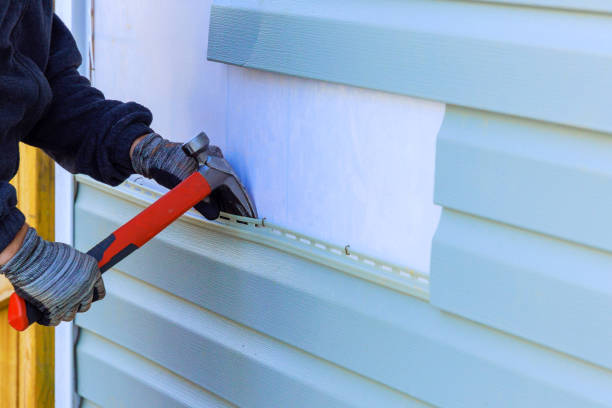 Reliable Emergency Siding Repair contractor in Fairview, NC by Creative Siding